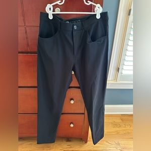 Men’s Vuori pants